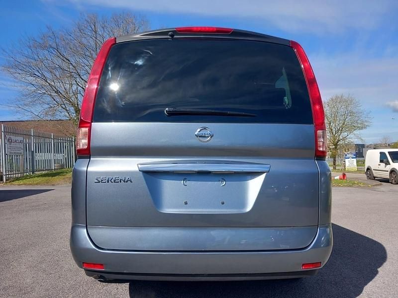 Used Nissan Serena 2010 Grey MPV