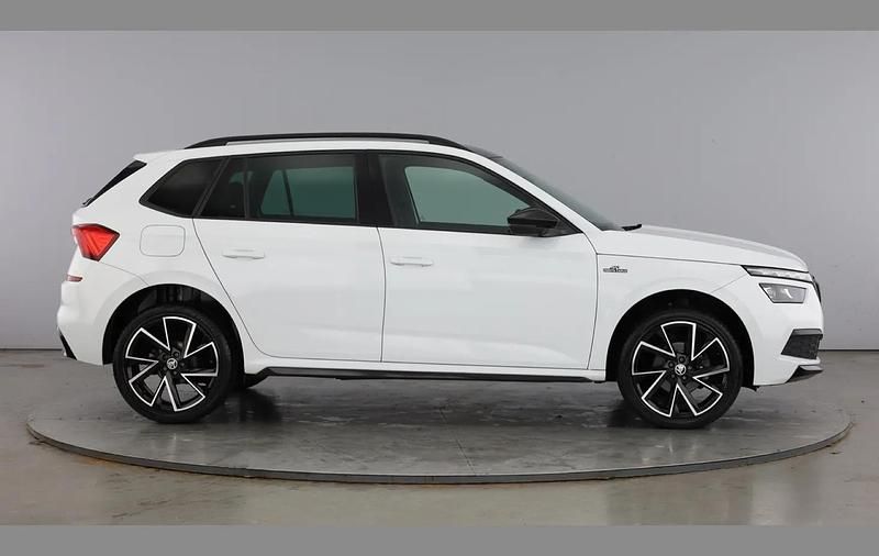 Used Skoda Kamiq Monte Carlo 150 HP (110 kW) 2020 Moon white metallic SUV