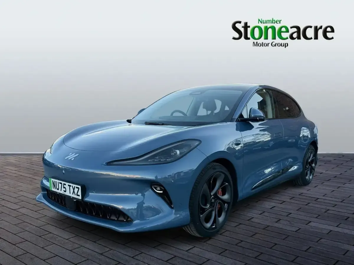 Usado MG IM6 553 kW (752 CV) 2025 Azul SUV