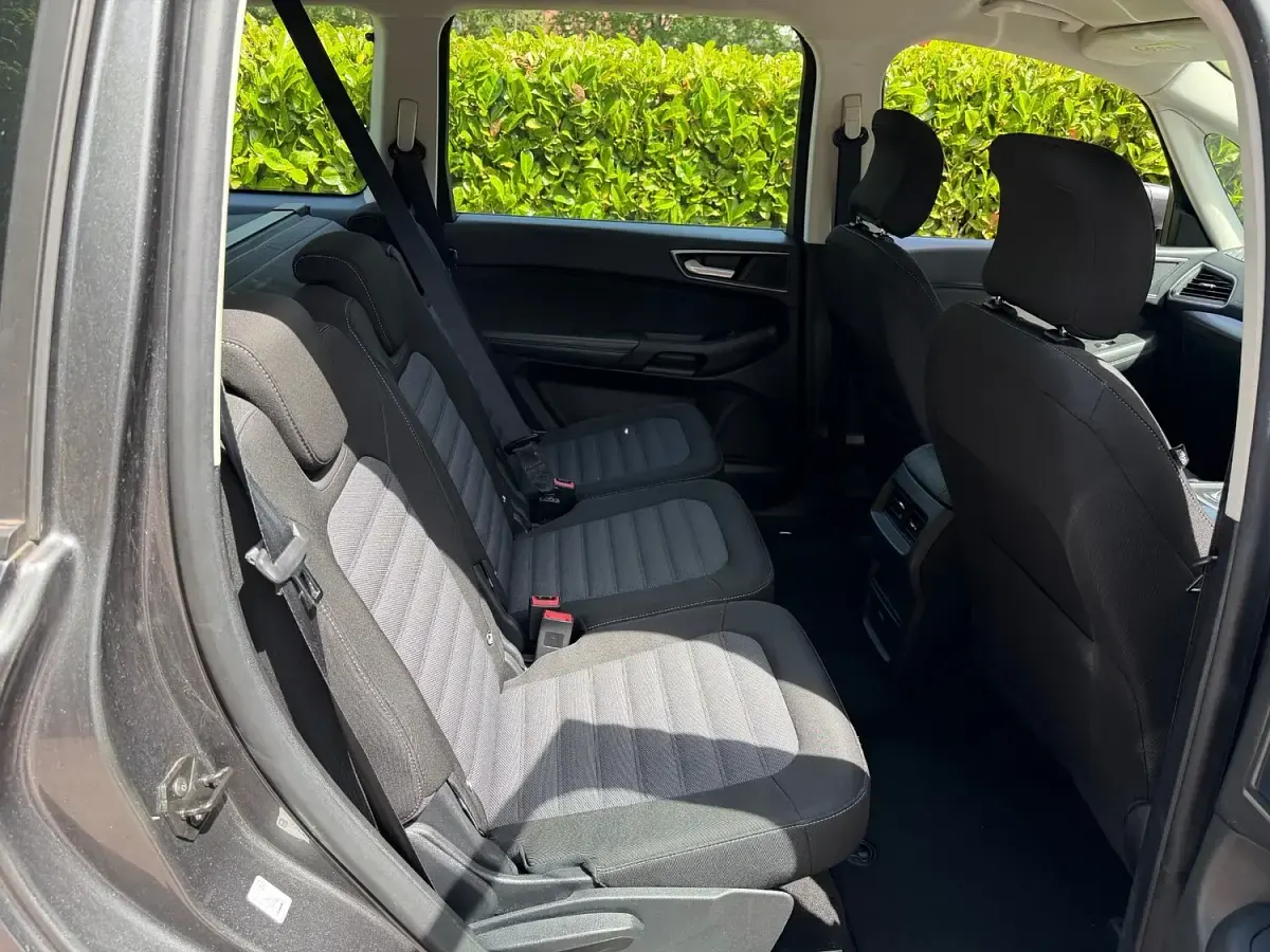 Used Ford Galaxy Zetec 150 HP (110 kW) 2019 Grey MPV