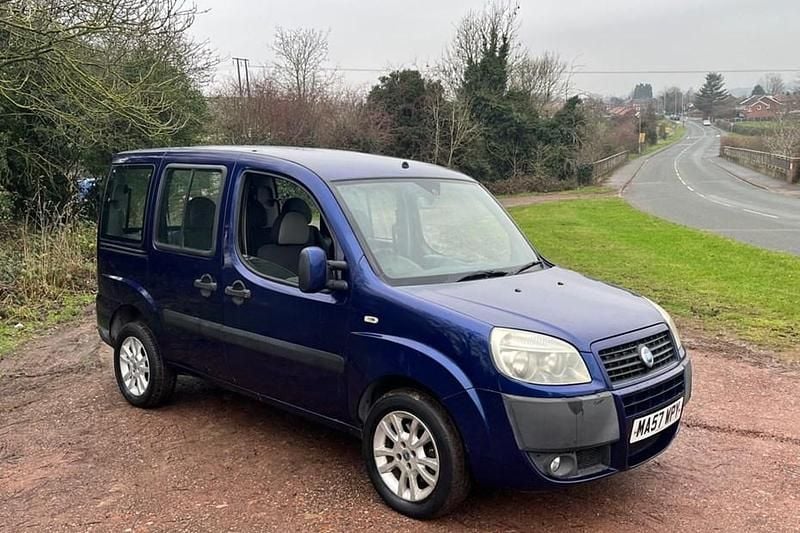Blue Used 2007 Fiat Doblò Dynamic MPV | £2,795 (Fair price) - Image 1/1