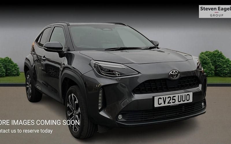 Used Toyota Yaris Hybrid Design 116 HP (85 kW) 2026 Estate