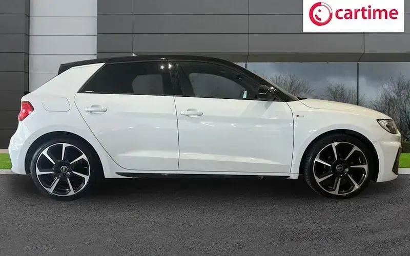 Used Audi A1 Sportback Black Edition 95 HP (69 kW) 2026 Hatchback