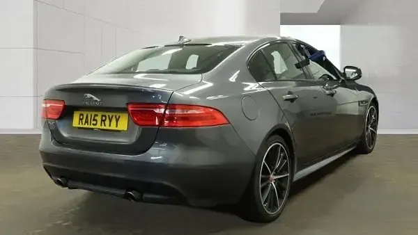 Used Jaguar XE R-Sport 240 HP (176 kW) 2015 Grey Sedan