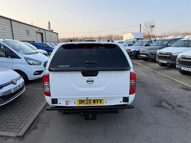 Used Nissan Navara Visia 2020 White Pickup