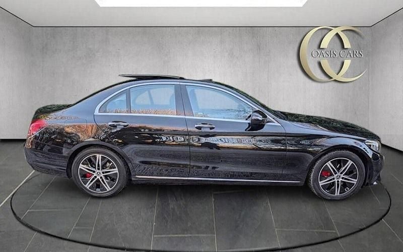 Used Mercedes C220 Premium Plus 194 HP (142 kW) 2019 Blue Sedan