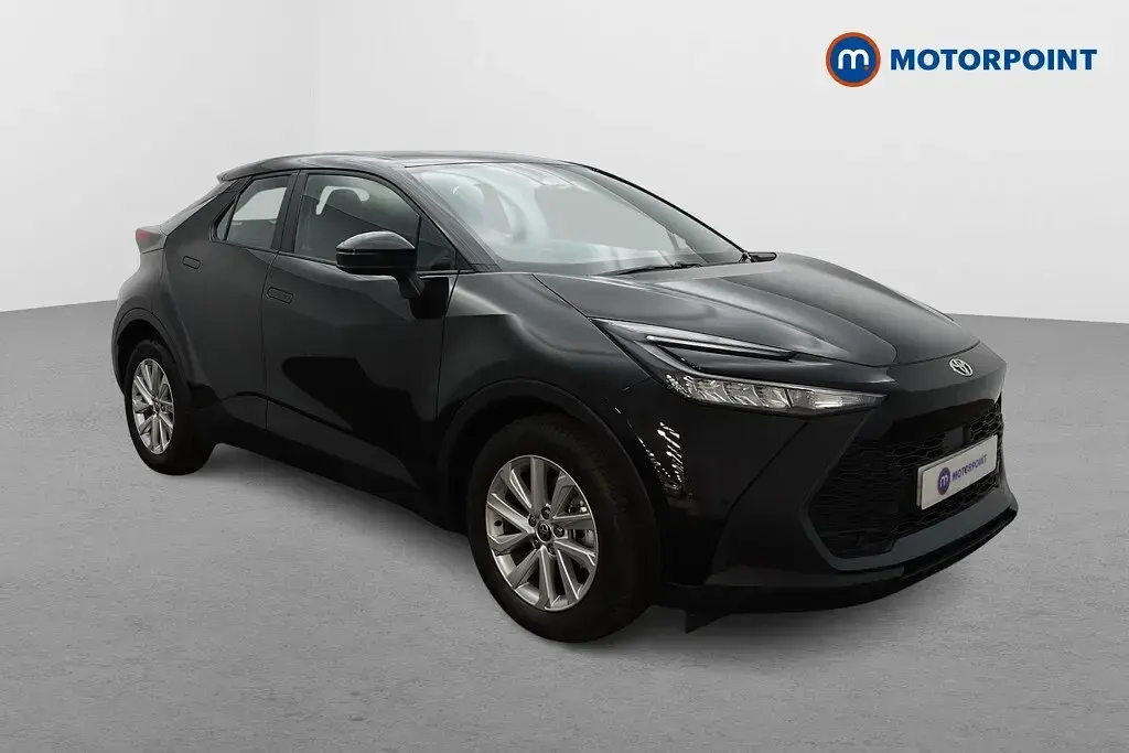 Used Toyota C-HR 140 HP (102 kW) 2025 SUV