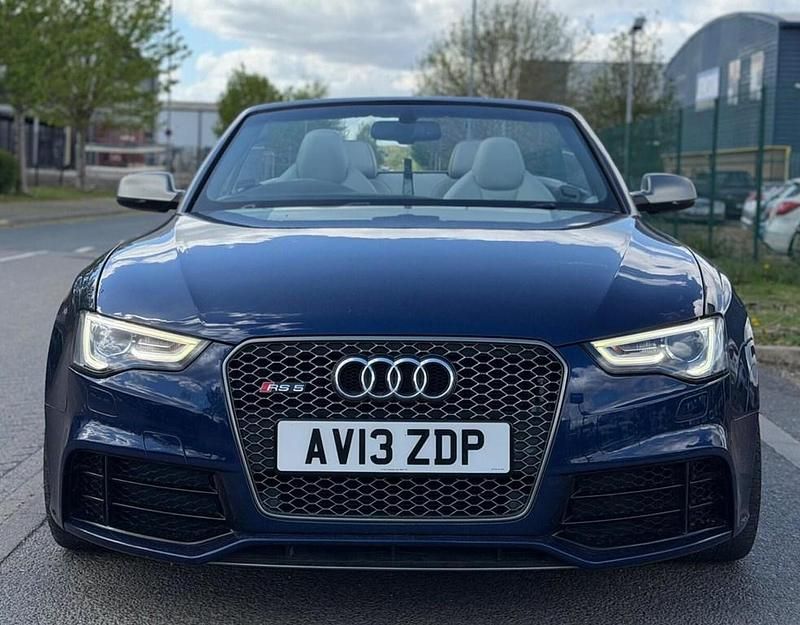 Used Audi RS5 Comfort 450 HP (330 kW) 2013 Blue Cabriolet