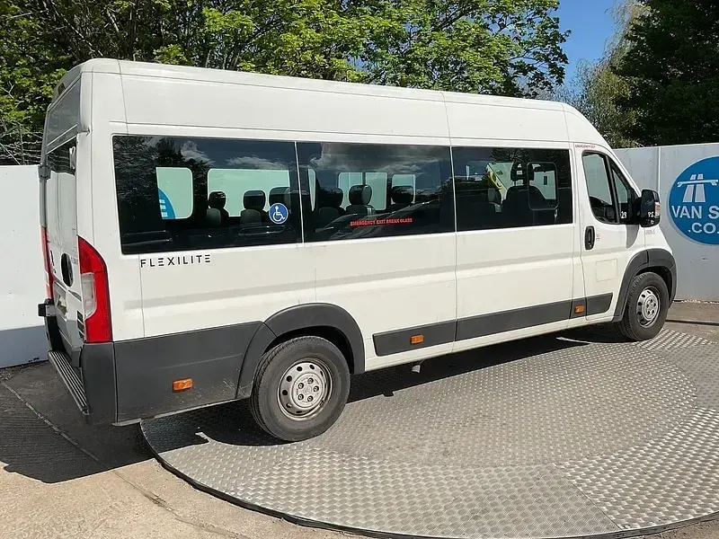 Used Citroën Relay 130 HP (95 kW) 2019 White Van