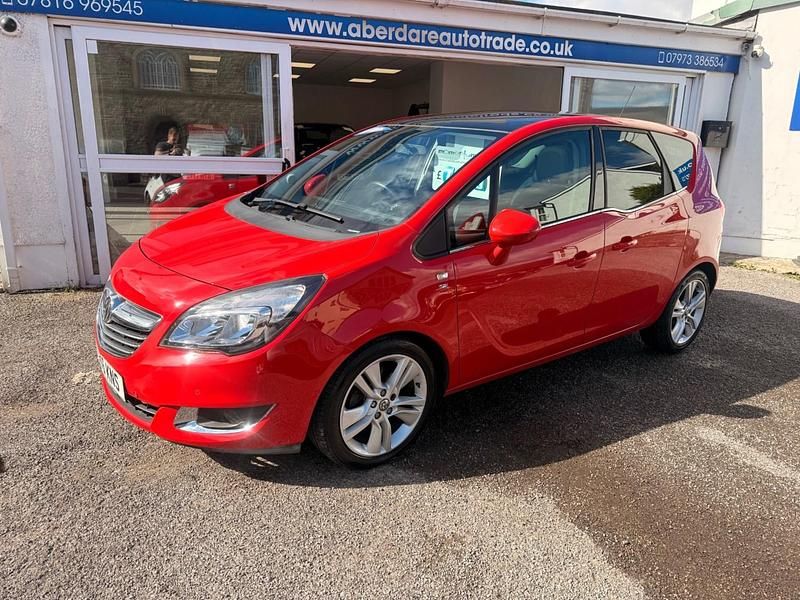 Used Vauxhall Meriva 120 HP (88 kW) 2016 Red MPV