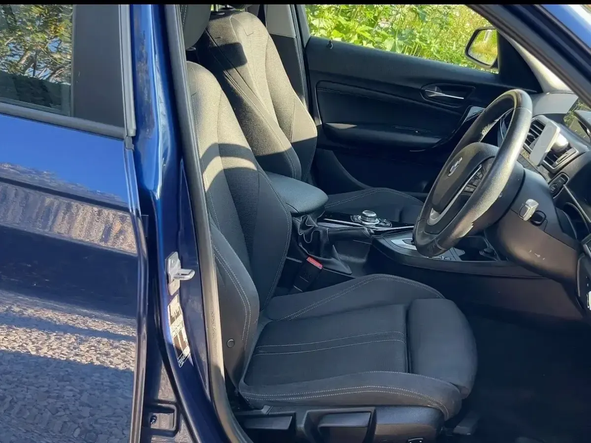 Used BMW 118 Sport Line 136 HP (100 kW) 2017 Blue Hatchback