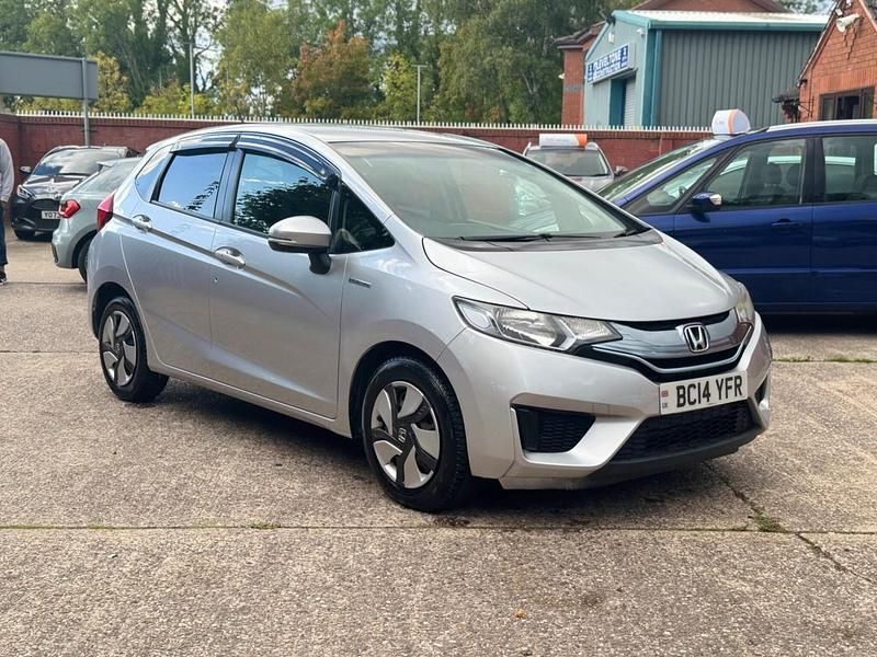 Silver Used 2025 Honda Fit Hybrid Hatchback | £6,970 (Fair price) - Image 1/4