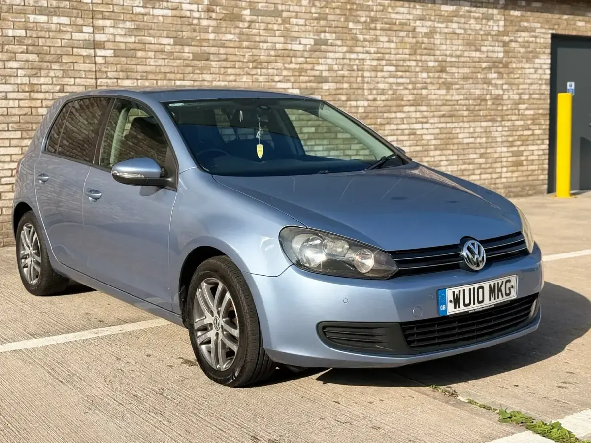 Used VW Golf VI SE 105 HP (77 kW) 2010 Blue Hatchback