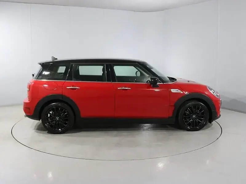 Used Mini Cooper S Clubman Classic 192 HP (141 kW) 2022 Red Estate