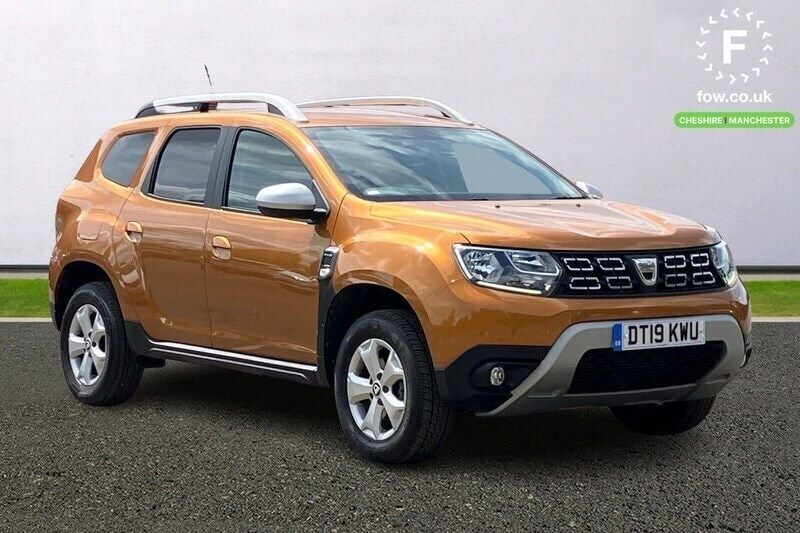 Orange Used 2019 Dacia Duster Comfort SUV | £12,999 (Fair price) - Image 1/4