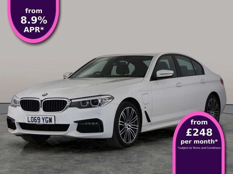 White Used 2020 BMW 530e M Sport Sedan | £17,640 (Super price) - Image 1/3