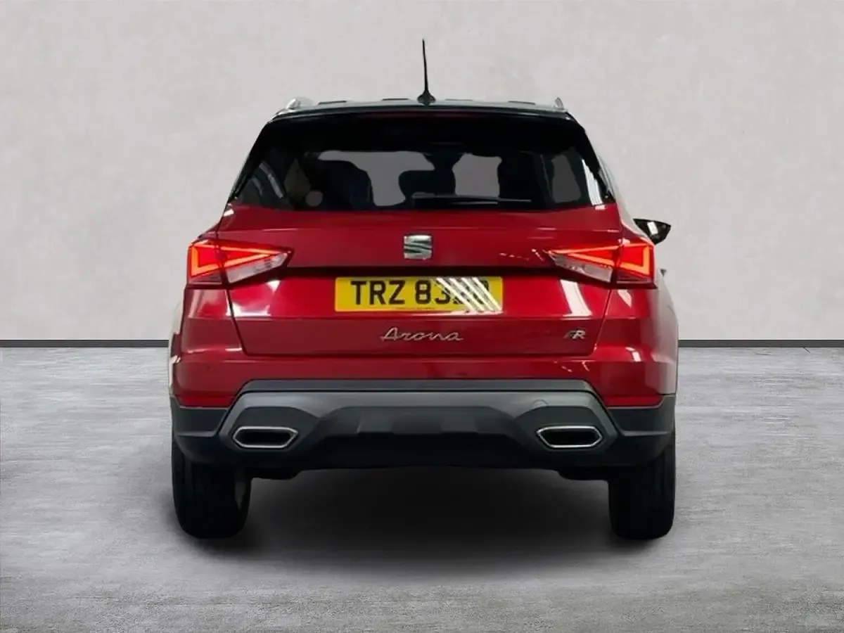 Used Seat Arona FR 110 HP (80 kW) 2022 Red SUV