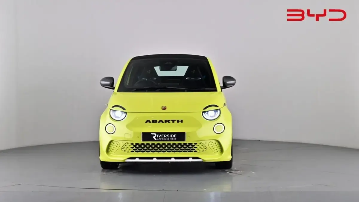 Occasion Abarth 500C Turismo 114 kW (155 ch) 2023 Vert Cabriolet