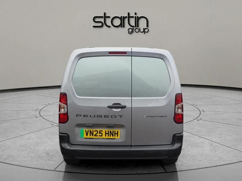 Used Peugeot E-Partner 98 kW (134 HP) 2025 Grey MPV