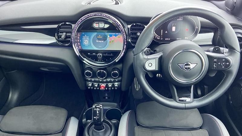 Usado Mini Cooper S Premium Plus 178 HP (130 kW) 2023 Branco Citadino