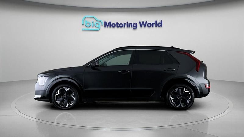 Used Kia e-Niro 147 kW (201 HP) 2023 Grey SUV