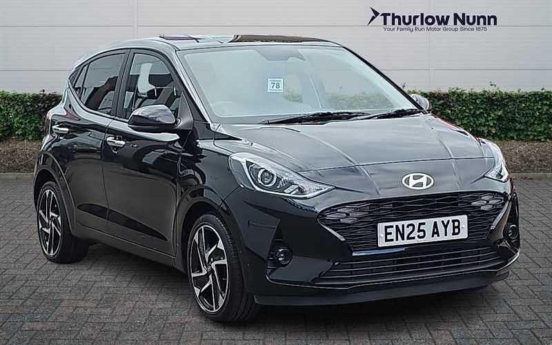 Used Hyundai i10 Premium 63 HP (46 kW) 2025 Black Hatchback