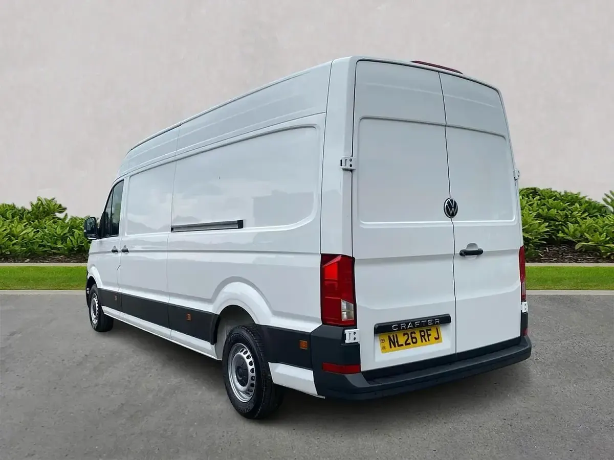 New VW Crafter Business 140 HP (102 kW) 2026 White Van