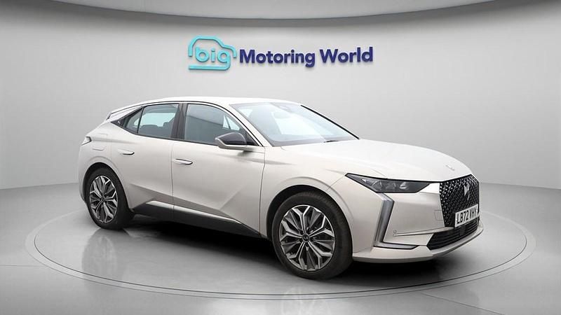 Used DS Automobiles DS4 Trocadero 225 HP (165 kW) 2023 White SUV