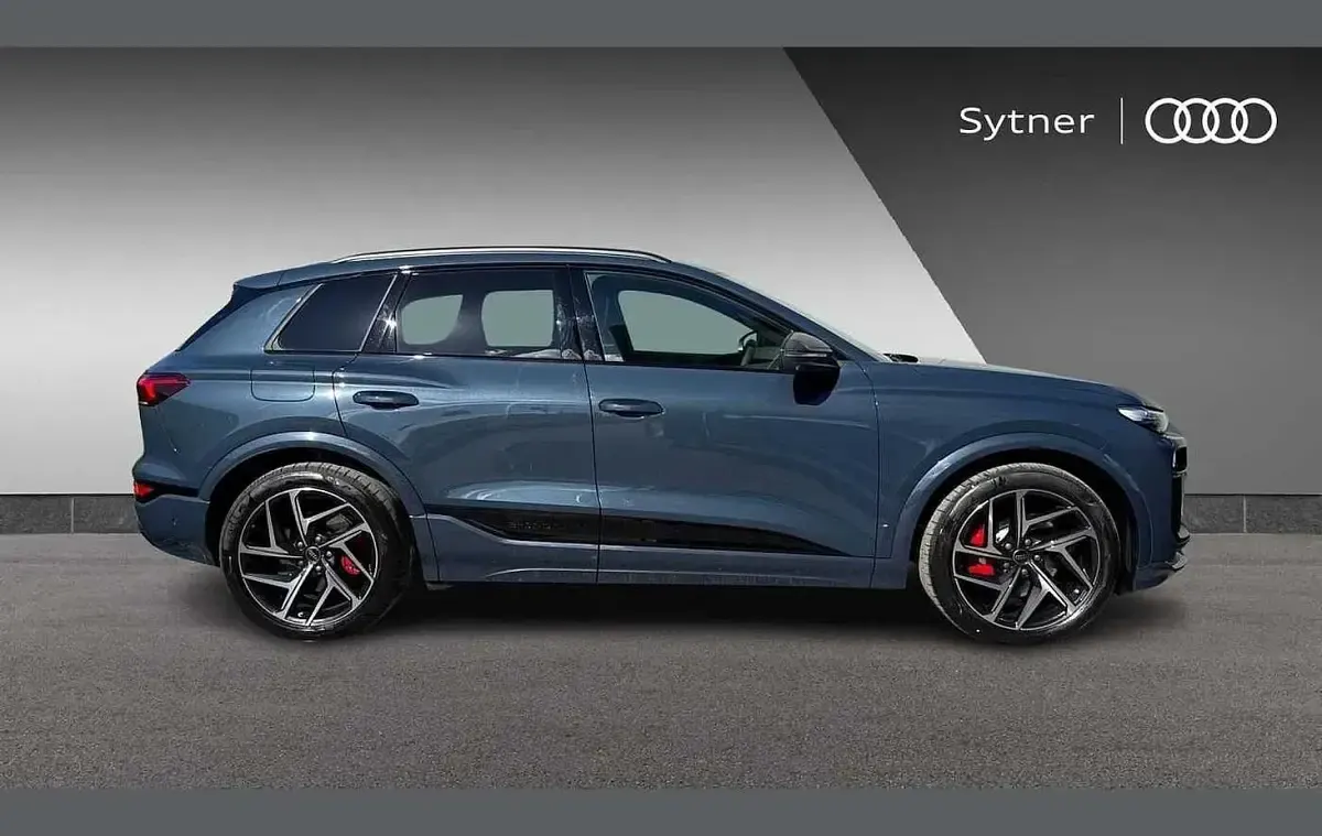 Used Audi SQ6 e-tron Comfort 354 kW (482 HP) 2026 Blue SUV