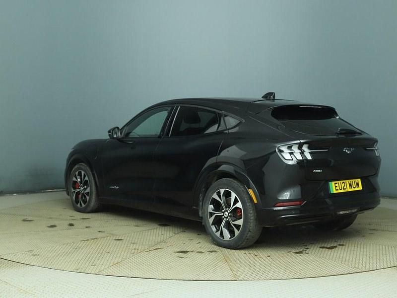 Used Ford Mustang Mach-E Standard Range 197 kW (269 HP) 2021 Black SUV