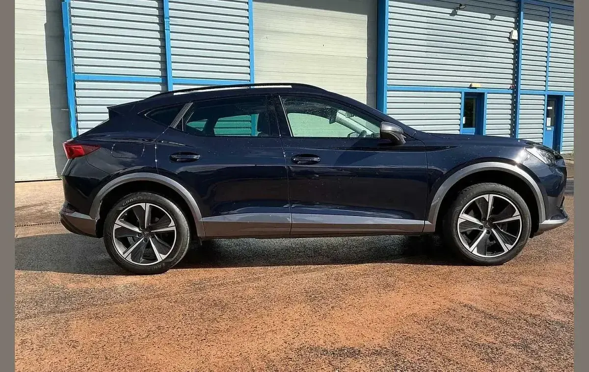 Used Cupra Formentor 150 HP (110 kW) 2023 Blue SUV