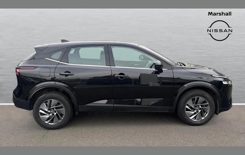 Used Nissan Qashqai Acenta Premium 155 HP (114 kW) 2023 Black SUV