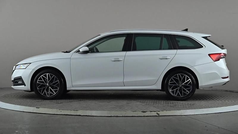Used Skoda Octavia SE L First Edition 150 HP (110 kW) 2021 White Estate
