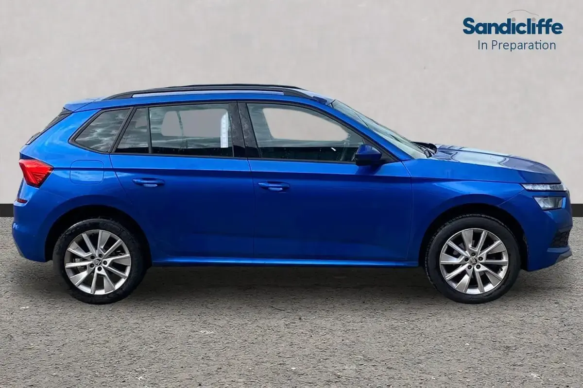 Used Skoda 110 R SE Drive 110 HP (80 kW) 2023 Blue Hatchback