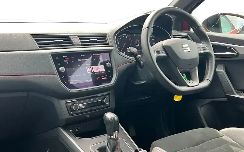Used Seat Arona FR Sport 116 HP (85 kW) 2020 Red SUV