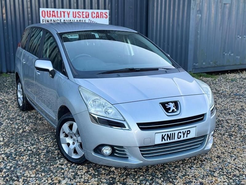 Silver Used 2011 Peugeot 5008 Sport MPV | £2,490 (Good price) - Image 1/4
