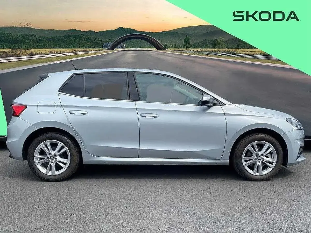 New Skoda Fabia SE L 116 HP (85 kW) 2025 Silver Hatchback