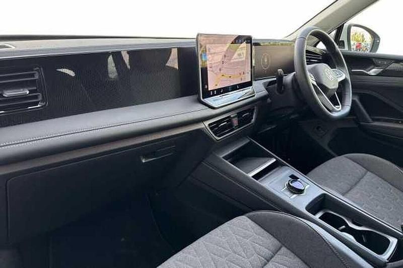 Used VW Tiguan Match 150 HP (110 kW) 2025 White SUV