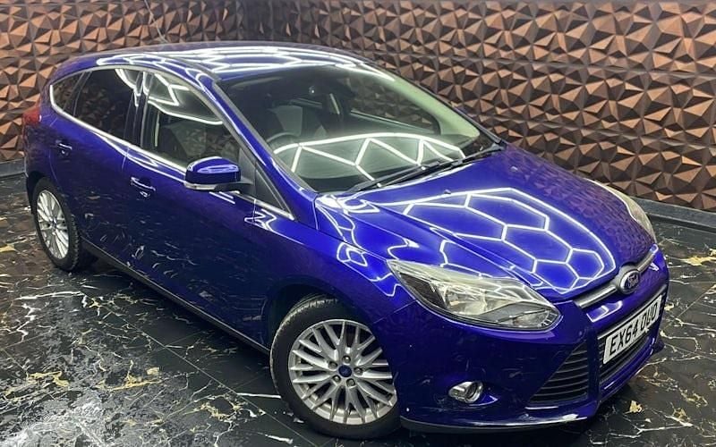 Usado Ford Focus Zetec 116 HP (85 kW) 2014 Citadino