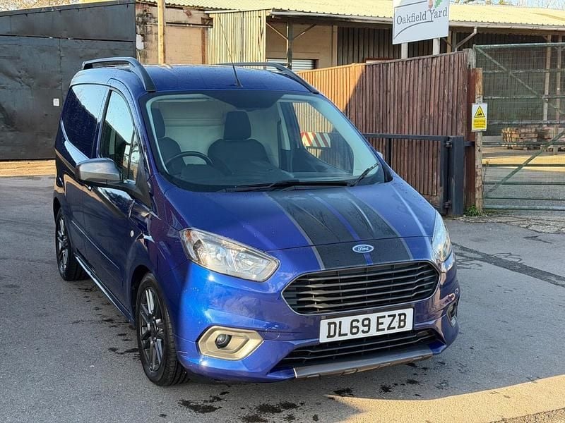Used Ford Transit Sport 100 HP (73 kW) 2019 Blue Van