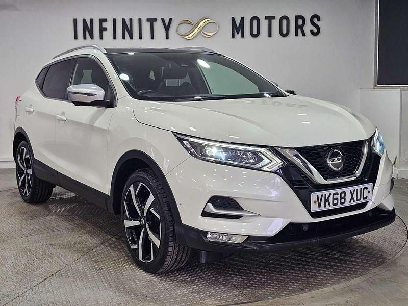 Used Nissan Qashqai Tekna+ 115 HP (84 kW) 2018 White SUV