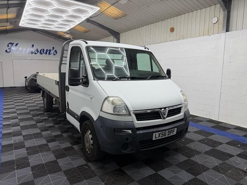 Used Vauxhall Movano 100 HP (73 kW) 2007 White MPV