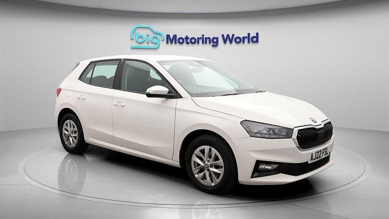 Used 2022 Skoda Fabia Comfort Hatchback | £13,947 (Fair price) - Image 1/4
