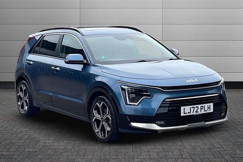 Blue Used 2023 Kia Niro 2 SUV | £25,150 (A bit pricey) - Image 1/2
