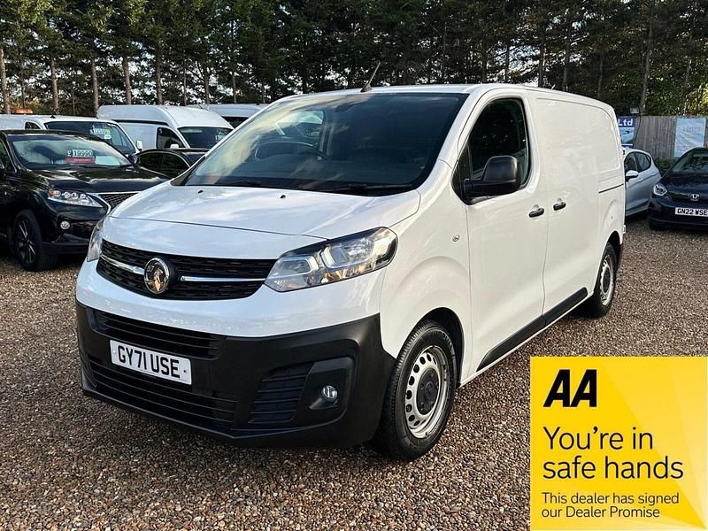 White Used 2021 Vauxhall Vivaro S MPV | £12,000 (Super price) - Image 1/4