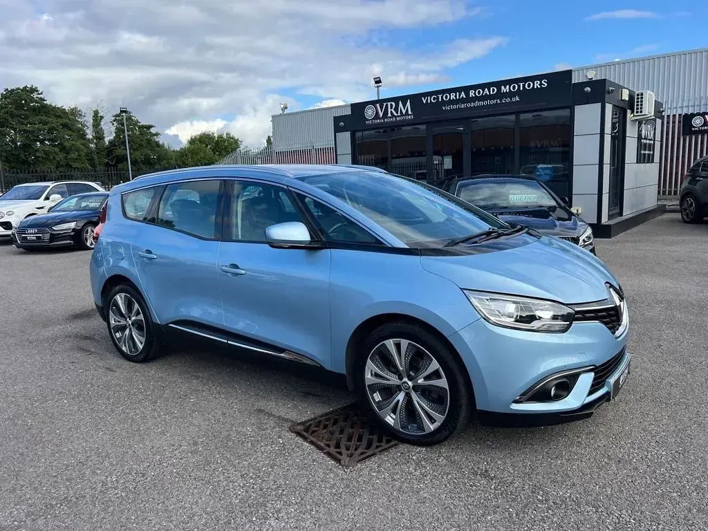 Used Renault Grand Scénic IV Dynamique 128 HP (94 kW) 2017 Blue MPV
