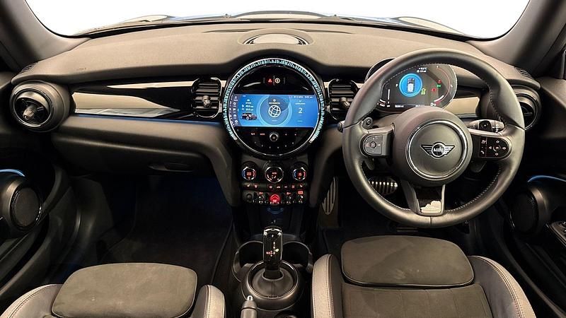 Used Mini John Cooper Works Hatch 228 HP (167 kW) 2023 Green Hatchback