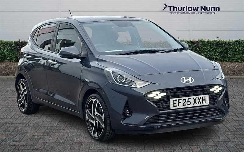 Used Hyundai i10 Premium 63 HP (46 kW) 2025 Grey Hatchback