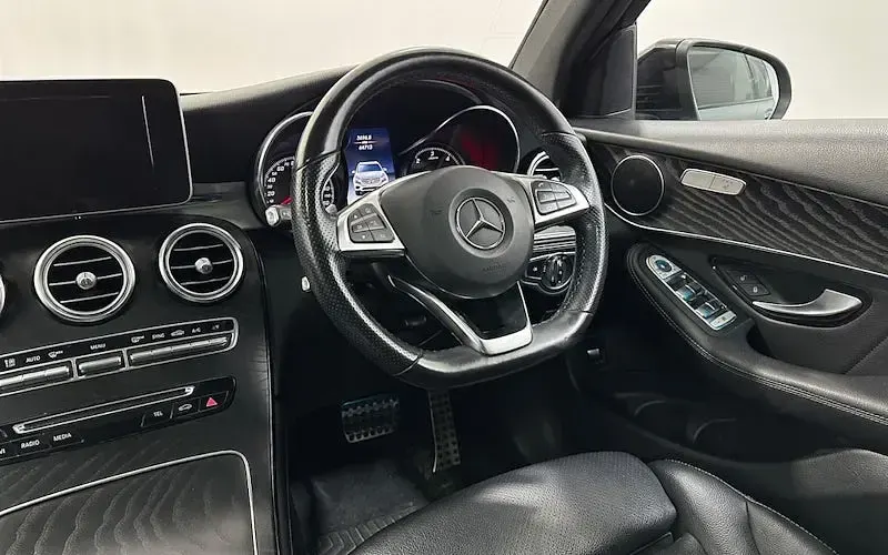 Used Mercedes GLC250 AMG 204 HP (150 kW) 2019 Grey SUV