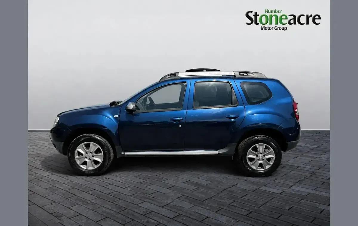Used Dacia Duster Lauréate 123 HP (90 kW) 2018 Blue SUV